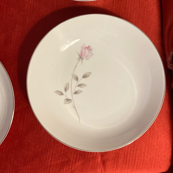 Set of 4 Enchantment Soup Bowls - Picture 3 of 7